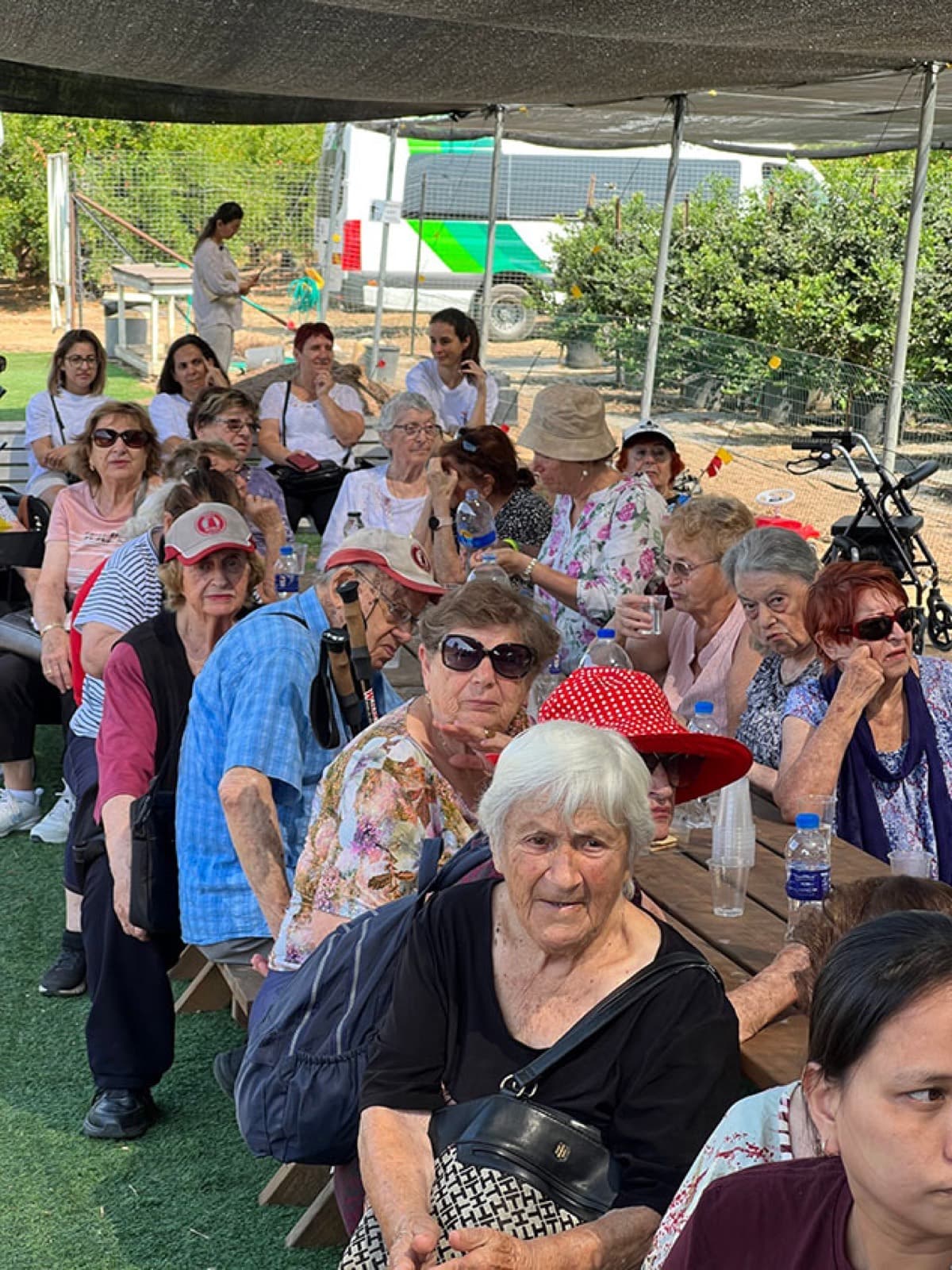 רגעים מהשטח — 1
